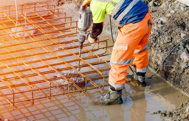 Best Affordable Concrete Contractor  in Pardeeville, WI